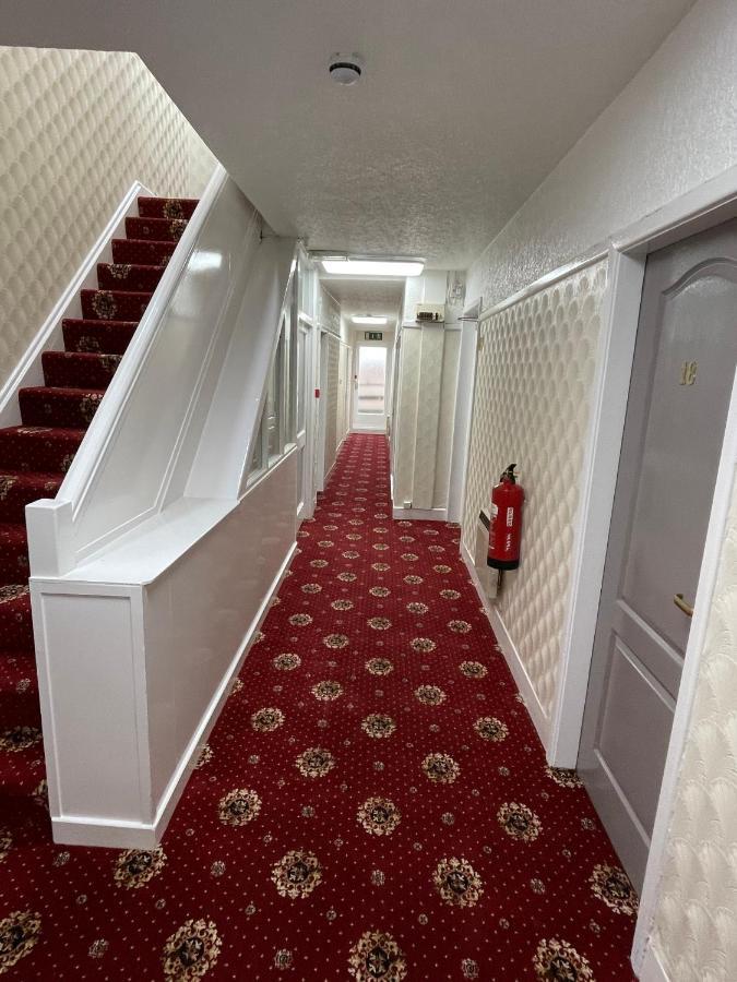 Oyo Queens Hotel, Skegness Zewnętrze zdjęcie