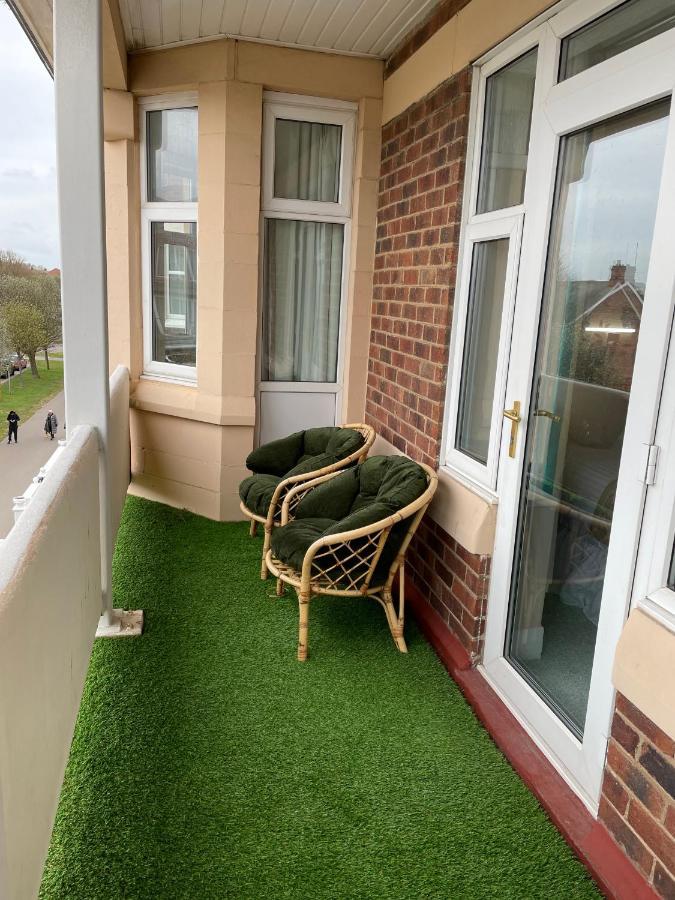 Oyo Queens Hotel, Skegness Zewnętrze zdjęcie