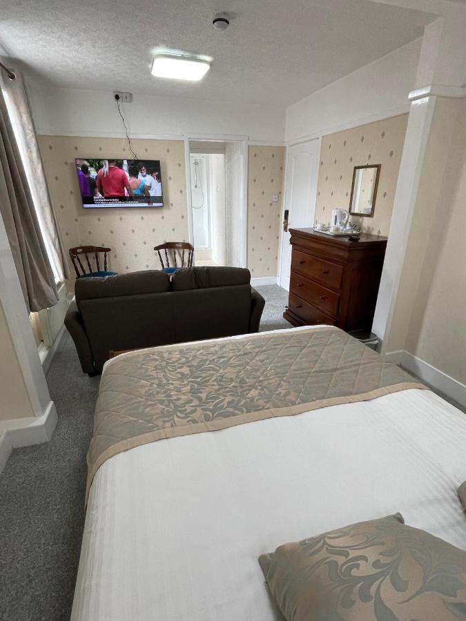 Oyo Queens Hotel, Skegness Zewnętrze zdjęcie