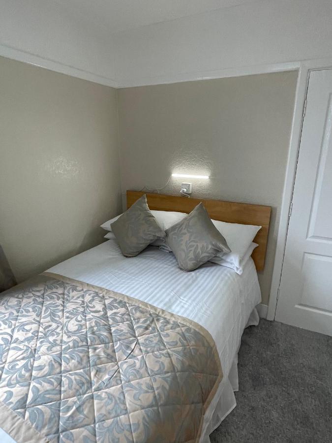 Oyo Queens Hotel, Skegness Zewnętrze zdjęcie