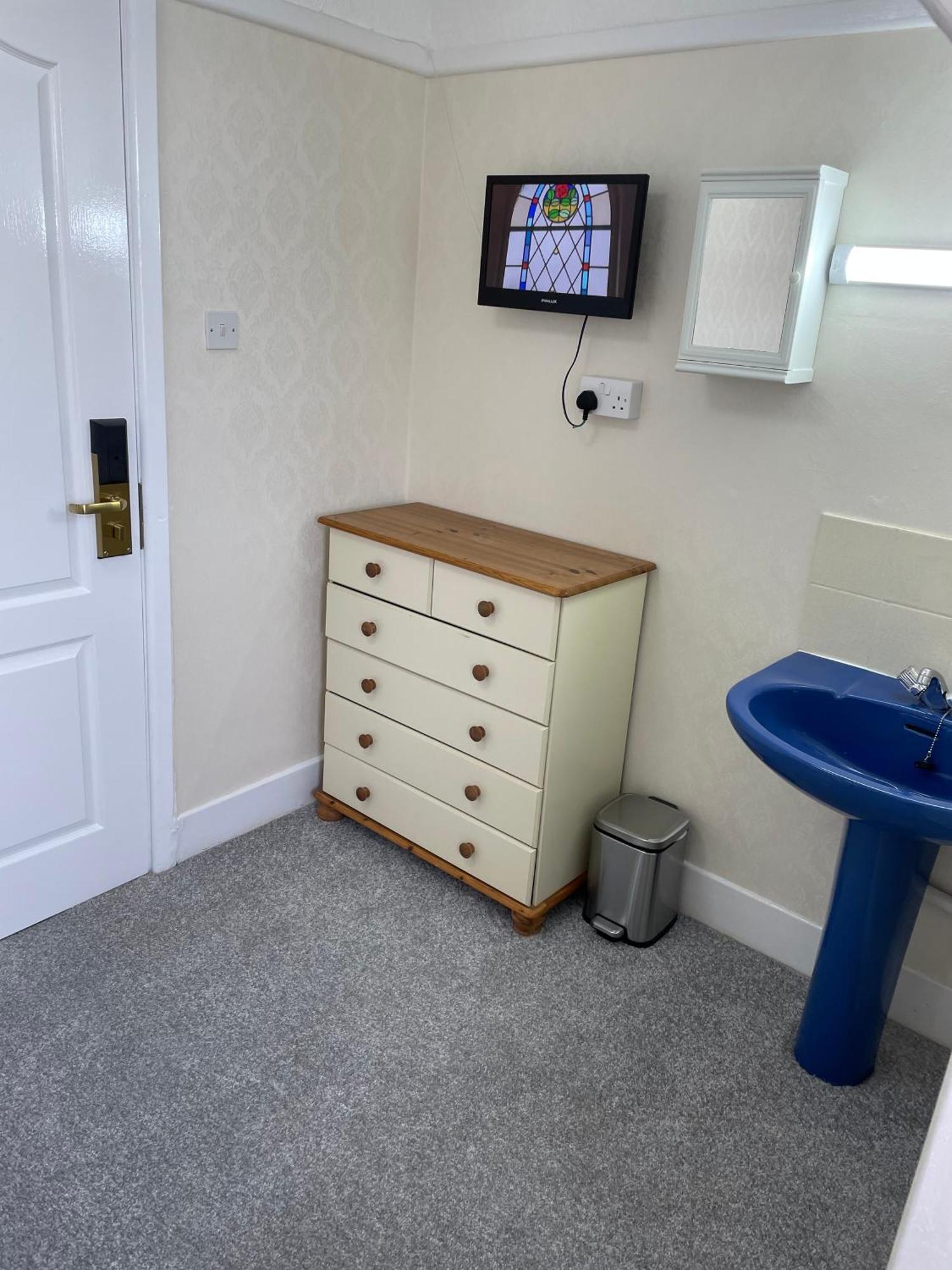 Oyo Queens Hotel, Skegness Pokój zdjęcie